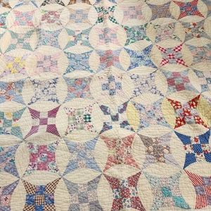 True 1960s Vintage hand stitched quilt, 80x68